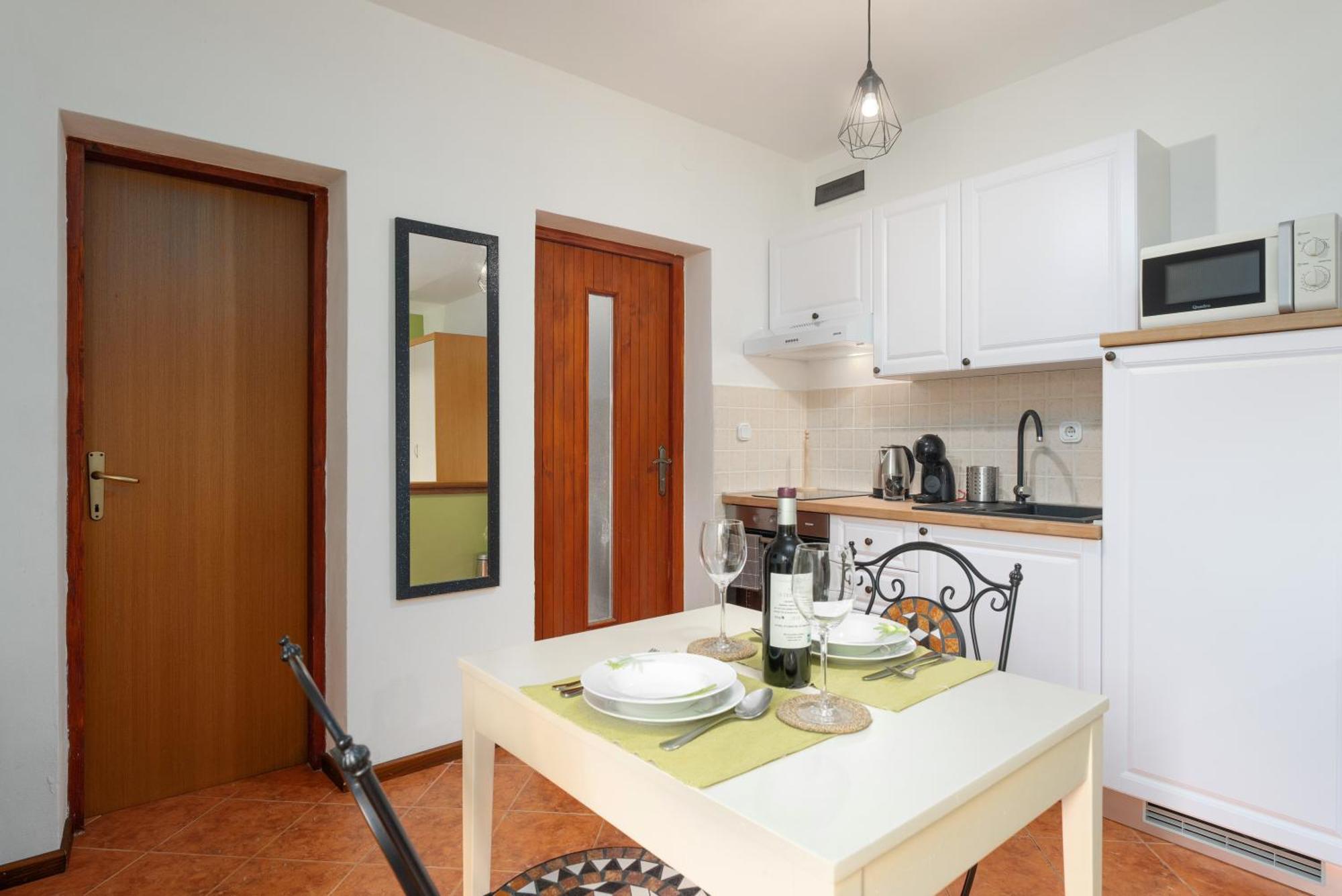 Studio Apartment ヴルサル エクステリア 写真